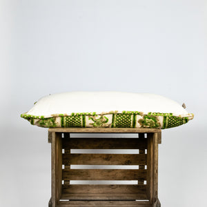 Velvet Pillow (long)