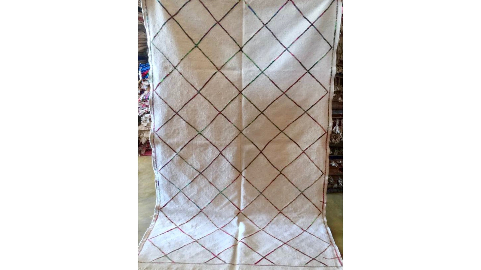 White Kilim Rug that used for our customized Fluffikon wool dog beds / cats beds.