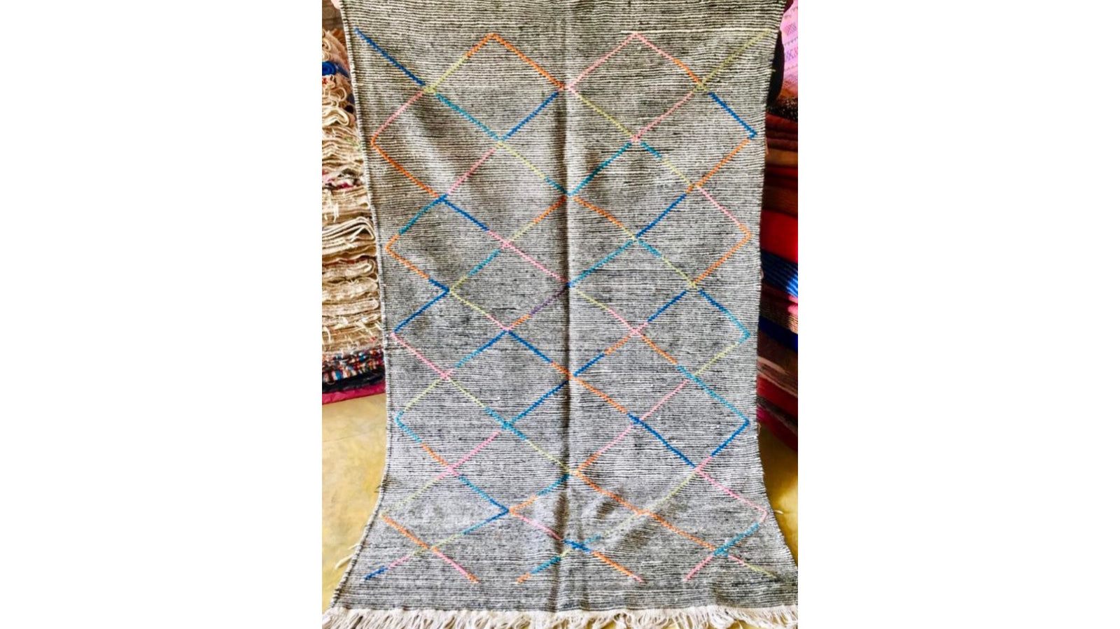 Colourful Kilim Rug that used for our Fluffikon custom dog beds / cats beds.