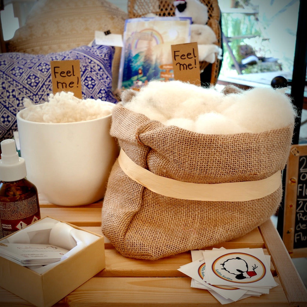 Wool filling for pillows