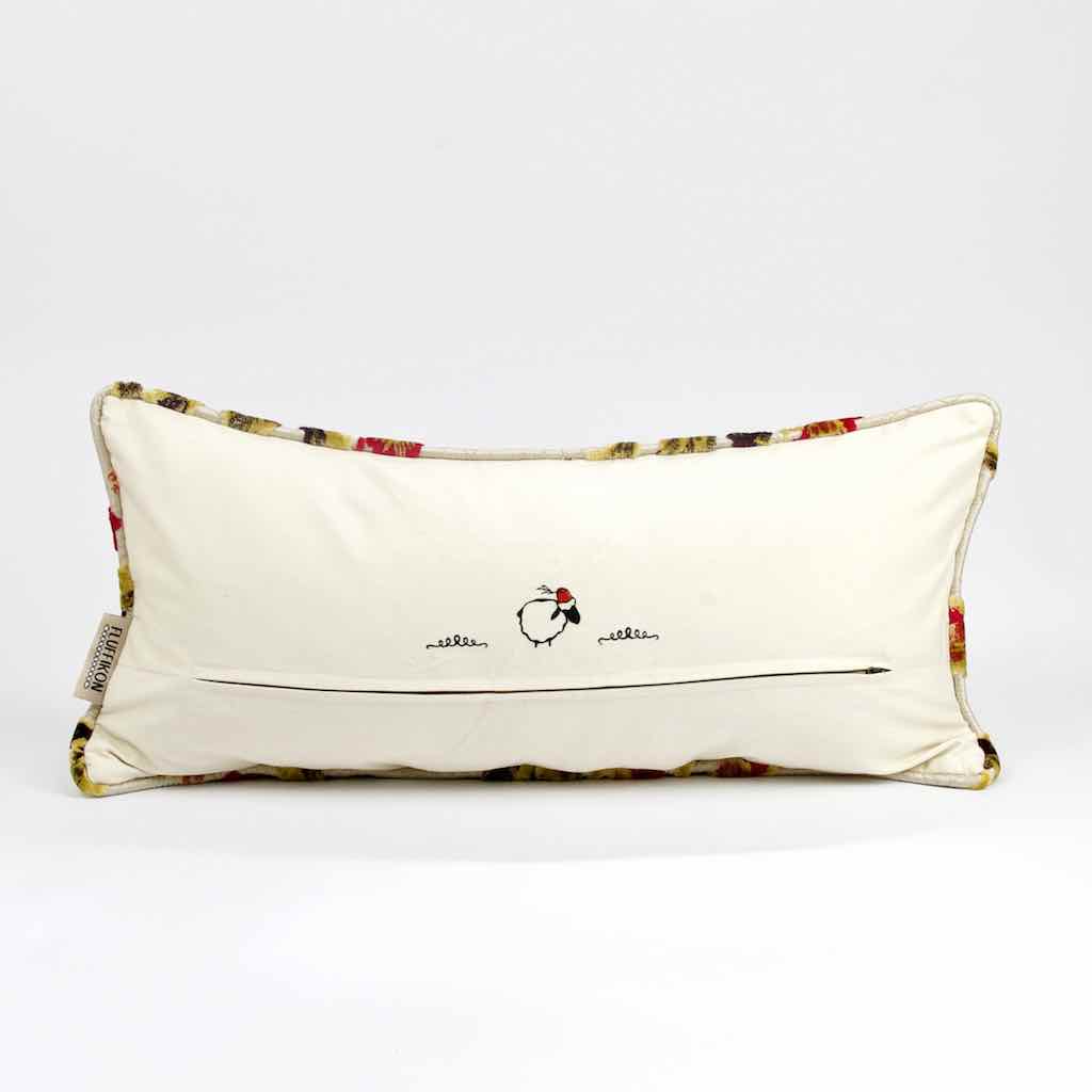 Rückseite eines Fluffikon Sommer Dekokissen mit Blumenmotiv in der Grösse 35x70 cm.