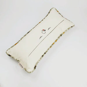 Stop motion video of a moroccan lumbar pillow showing the inside wool filling.