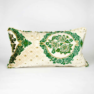 Large pillow with oriental look. The pillow has traditional green moroccan pattern on a beige canvas background. The XXL pillow size is 90x50 cm.