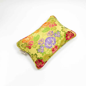 Top of yellow Brocade pillow. Size 40x60 cm.